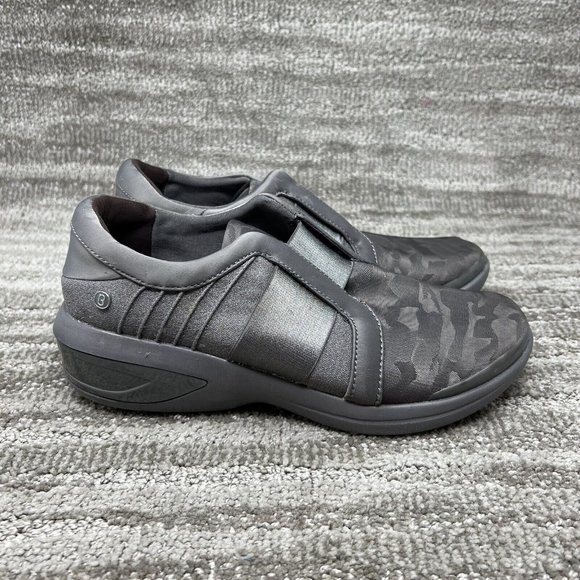 Bzees Shoes - Bzees Flavor Gray Camo Loafers Women's Size 9.5M Shoes Casual Slip-On